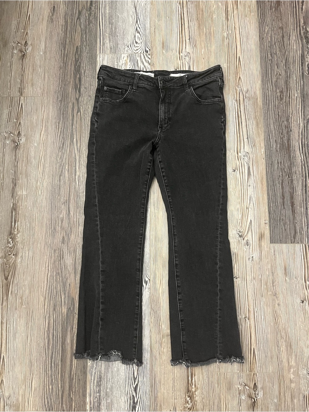 Pilcro Black Cropped Straight Jeans with Raw Hem